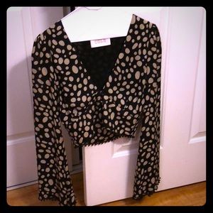 Stone Cold Fox Bell Sleeve Crop Top, size 1, NWT